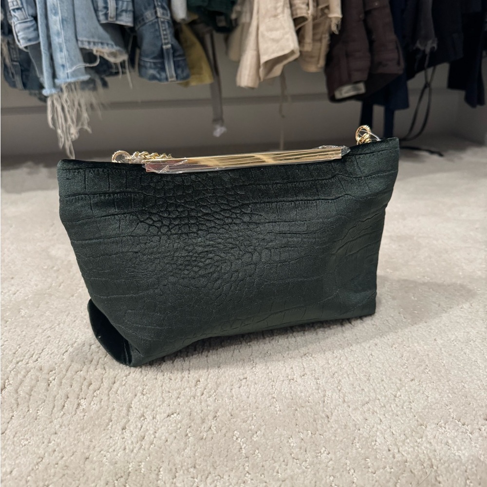 NEW Green Velvet Embossed Croc Print Evening Bag